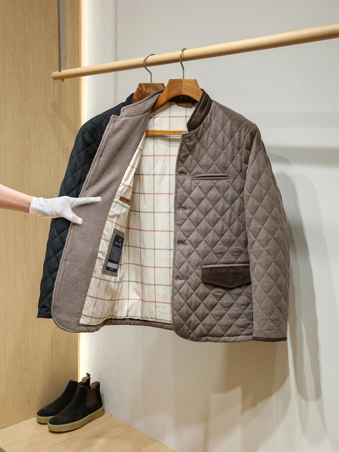 

Classic Men's Cotton Jaet 00% Wool Filling Stand Fit Faion Urban Sle Long Sve Button Closure Warm Casual Coat