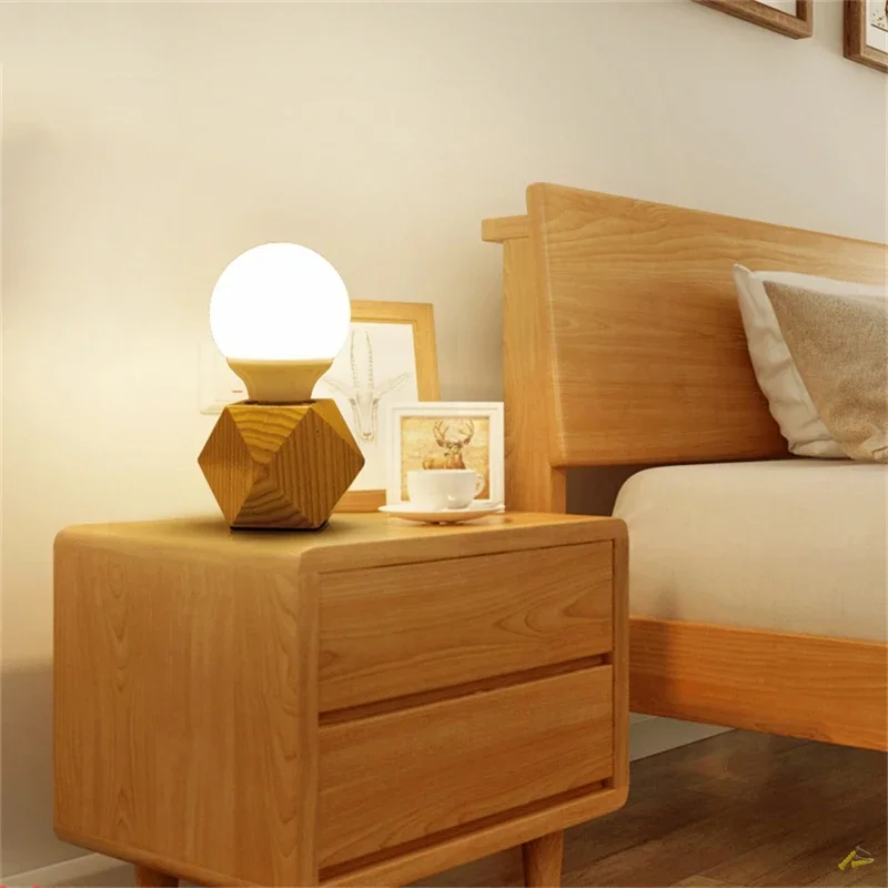 Modern Solid Wood Table Lamps LED Glass Lampshade Desk Lights Bedroom Beside Lamp Living Room Table Light Lighting Fixtures