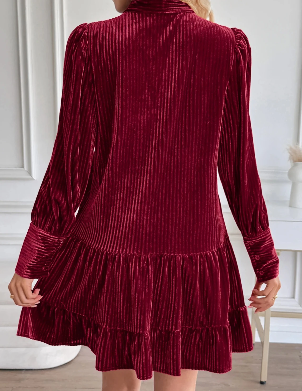 dress for women at theforeign trade evening banquet in Europe and America