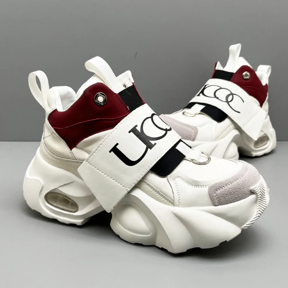 

Men's Thick Soled Sports Shoes Fashionable and Versatile Trendy Street Style Men's Casual Shoes 2026