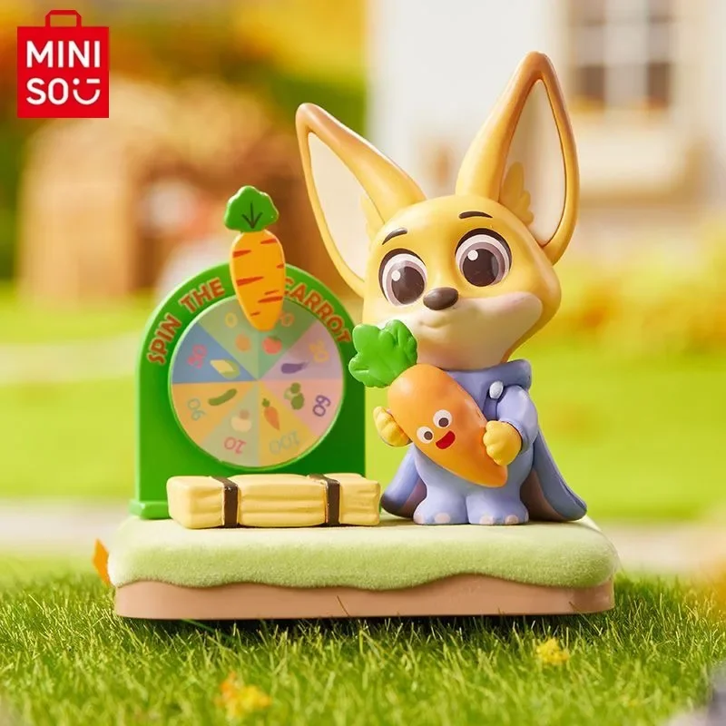 

MINISO Genuine Disney Zootopia Series Autumn Manor Blind Box Garage Kit Doll Cute Ornament Decoration Surprise Gift Toy