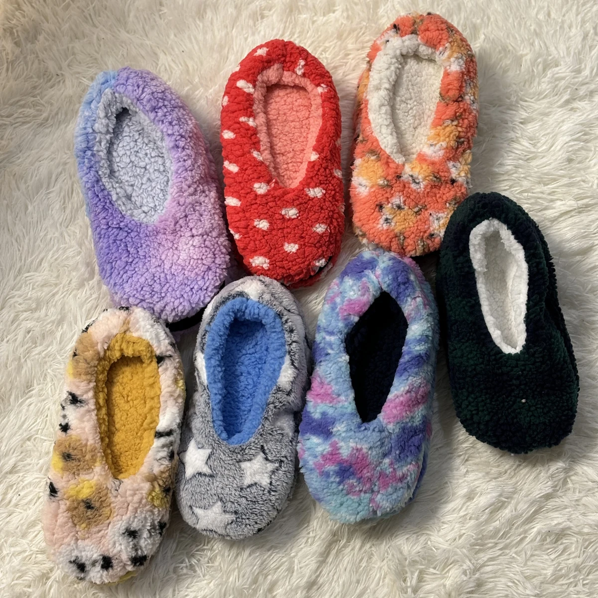 

Home Fuzzy Slipper Women Winter Fur Contton Warm Plush Non Slip Grip Indoor Fluffy Lazy Female Floor Shoe Star Rainbow Floral