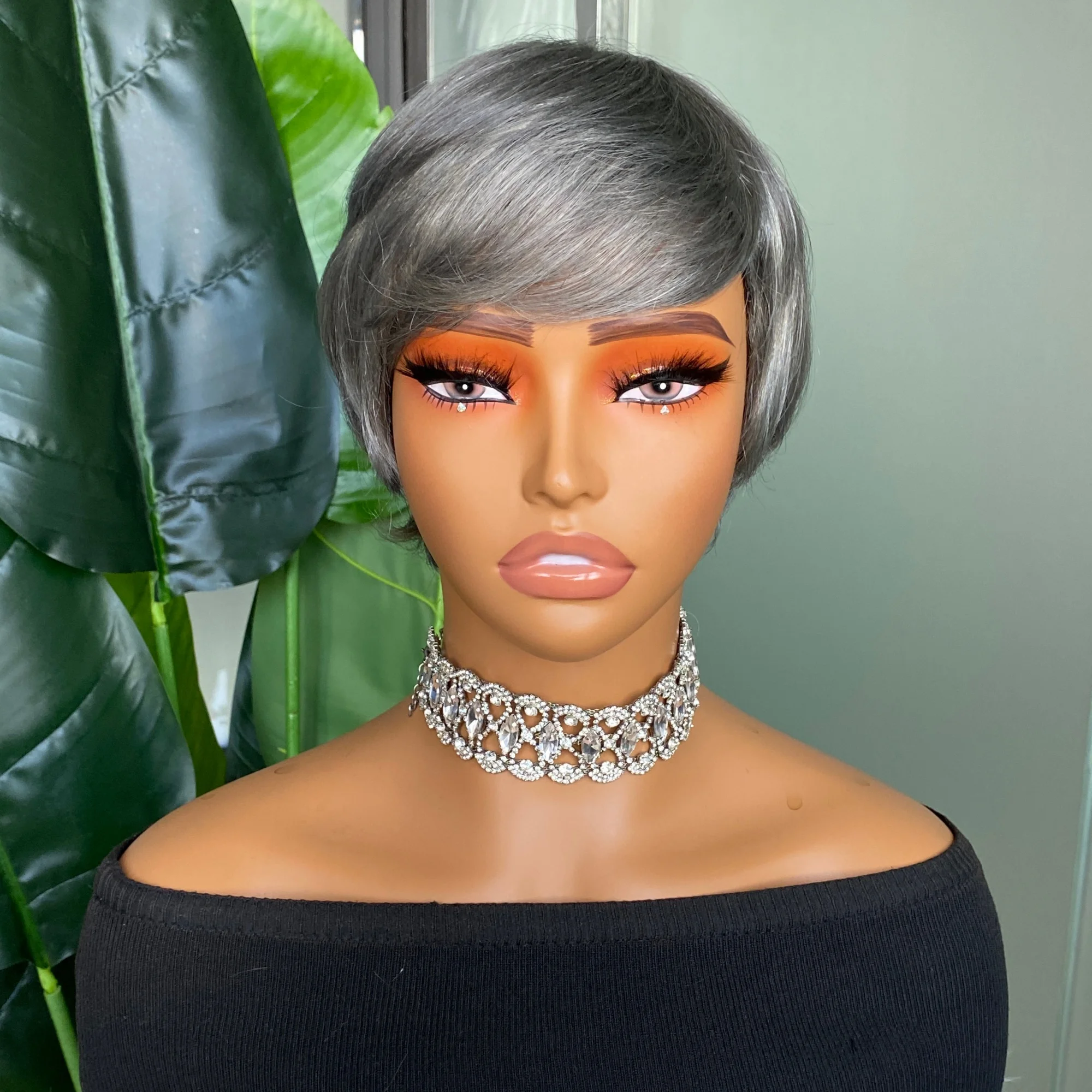 

Straight Pixie Cut Remy Human Hair Grey Color Machine Made Wigs For Casual Formal Events