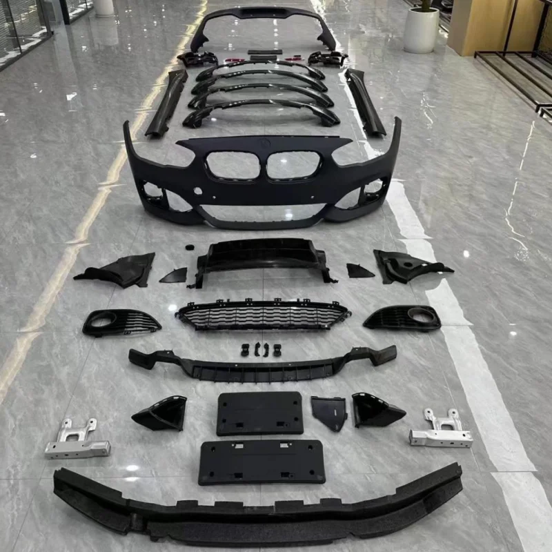 

Автомобиль Dream для 1 серии F20 LCI, обновление до Bodykit в стиле M-tech, спортивные бамперы MT, комплект заднего диффузора