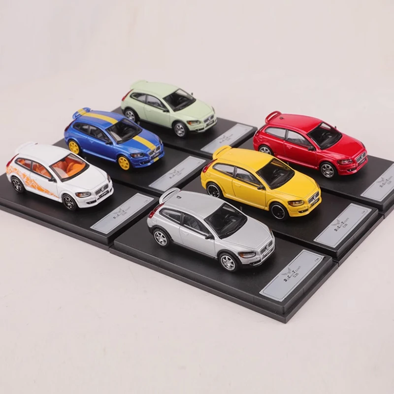 

DCT Diecast 1:64 Scale C30 Alloy Car Model Adult Toys Gift Collectibles Souvenirs Static Finished Ornaments Display