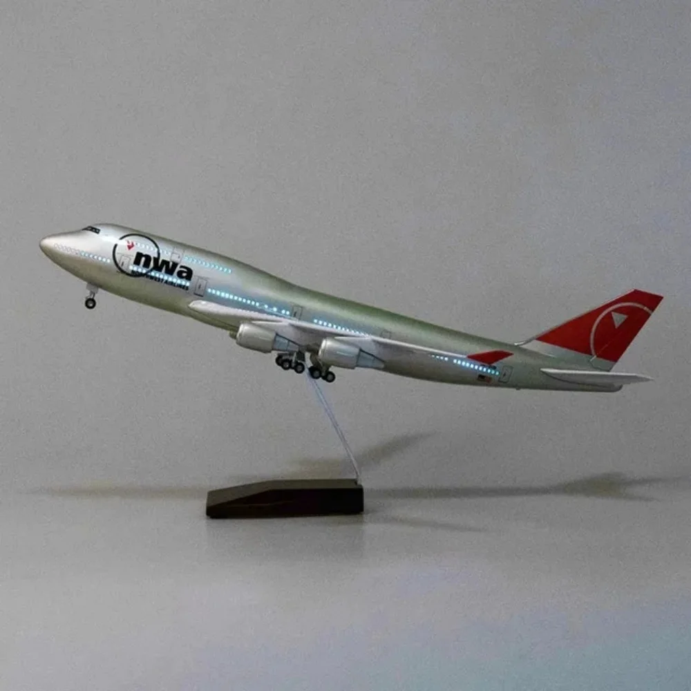 

1:150 Scale B747 Northwest Airways Diecast Aircraft Model Airplane Toy With LED Light Sound Control For Home Decoration Souvenir
