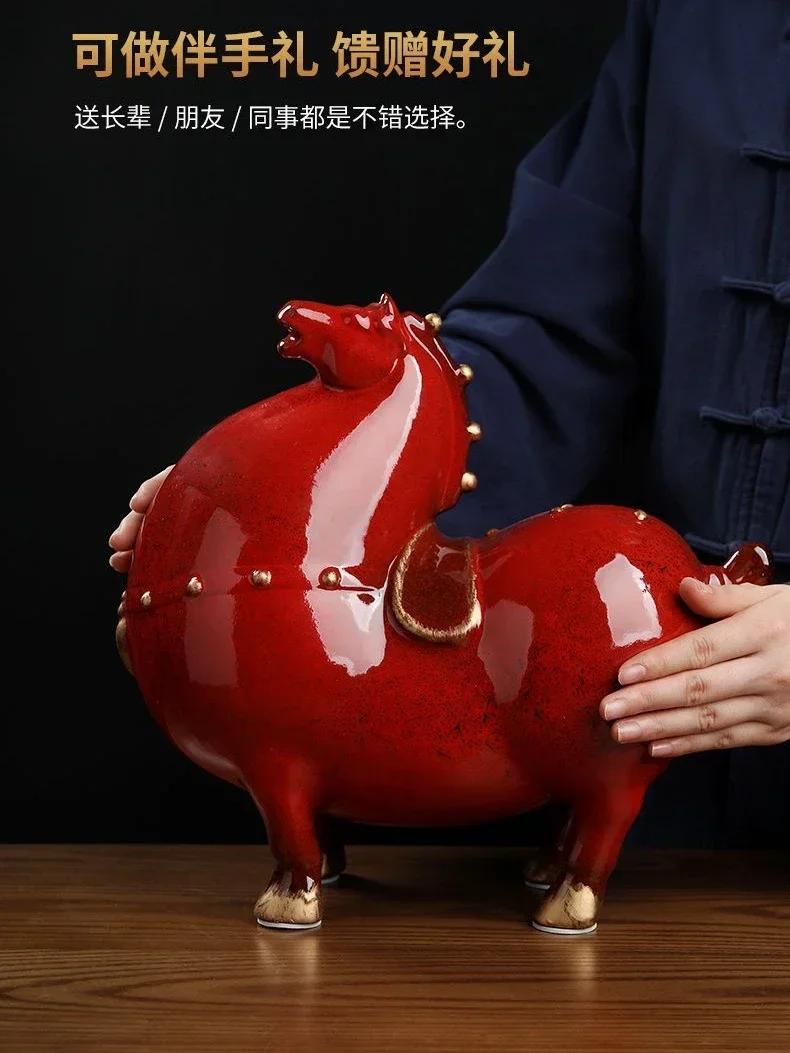 Creative ceramic horse ornaments attract wealth Tang Ma home living room TV cabinet