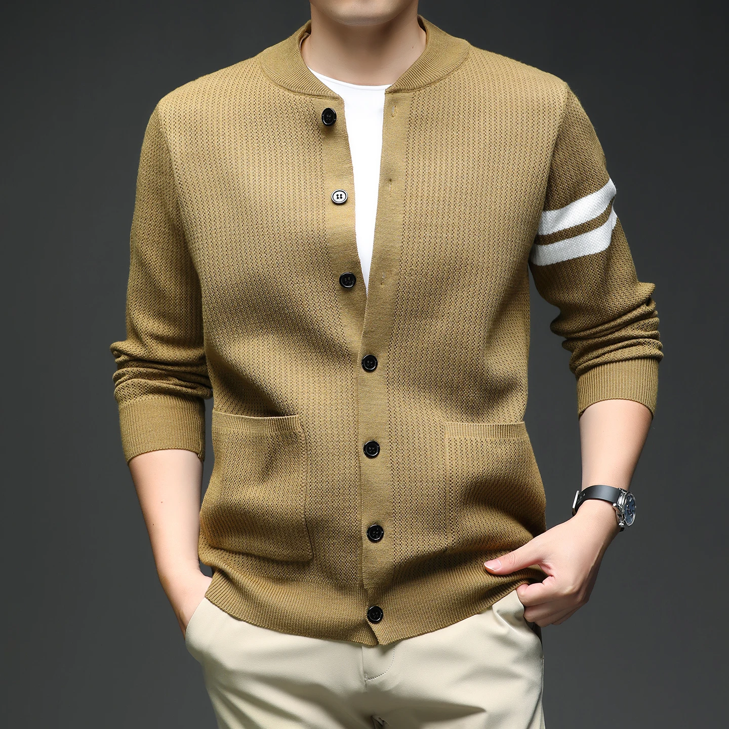 High end brand knitted button sweater cardigan youth fashion double striped comfort simple pocket men's casual round neck coat
