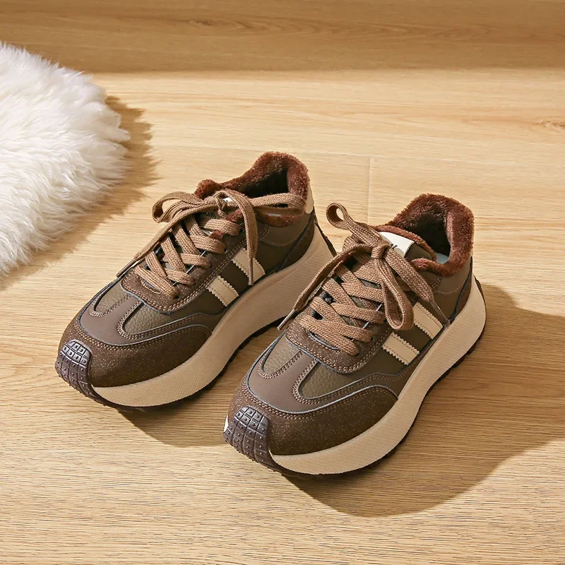 

Wedge shaped loafers, comfortable and durable, brand new lace up fashion thick soled sports shoes, casual sports shoes