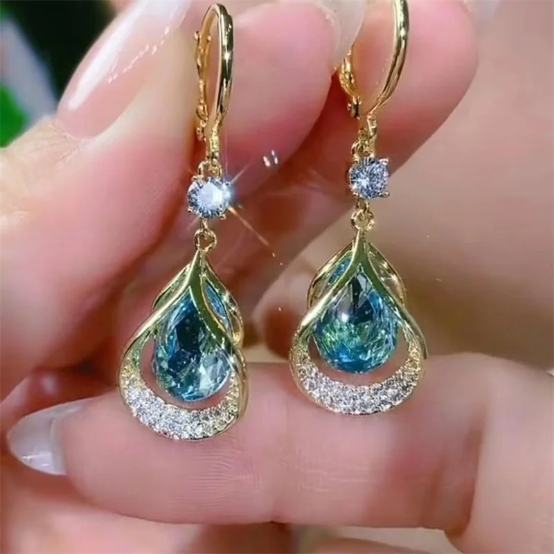 French Elegant Super Flash Crystal Tassel Earrings For Women High-End Luxury Inlaid Zircon Delicate Ladies Earrings Jewelry Gift