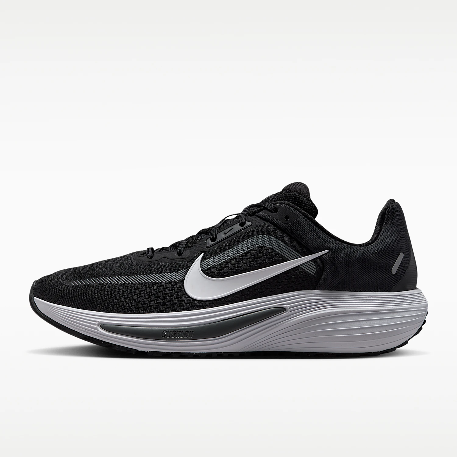 รองเท้าวิ่งผู้ชาย Nike ของแท้  - Men'S Shoes In Fashion บทวิจารณ์และราคา