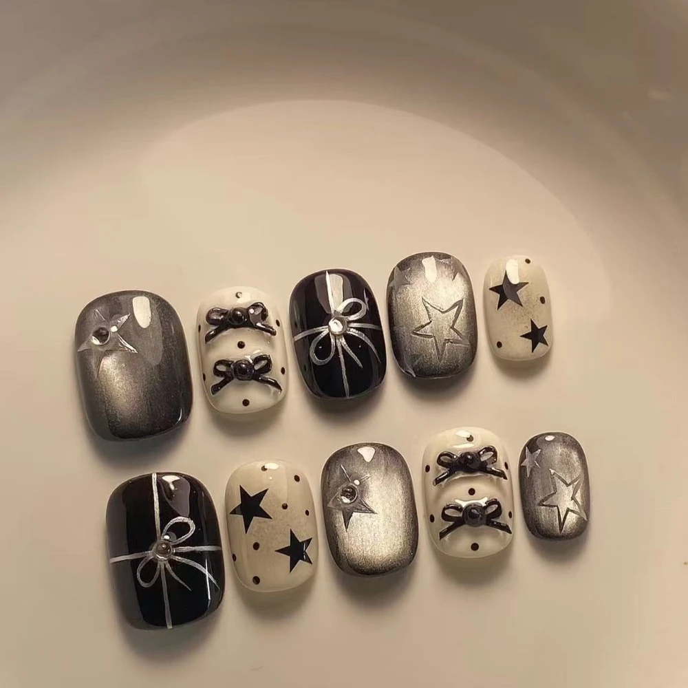 10 Pieces Autumn Winter Simple Black White Tone Cat Eye Stars Handmade Press On Nails Polka Dots 3D Black Bow Fake Nails Art