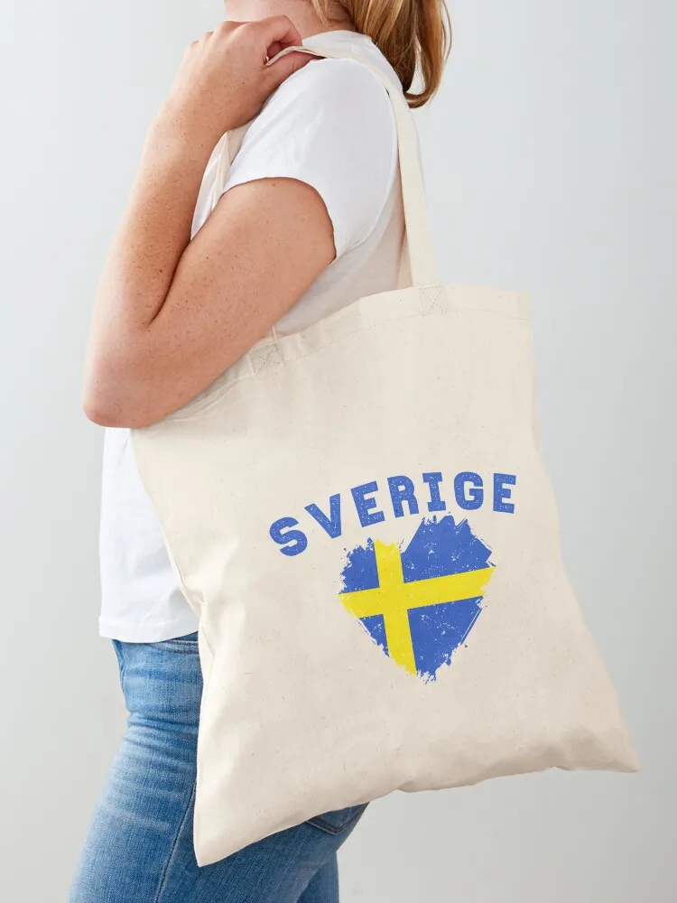 Sverige Kingdom Of Sweden flag in shape of heart Tote Bag tote bags men Lady bag Candy bags