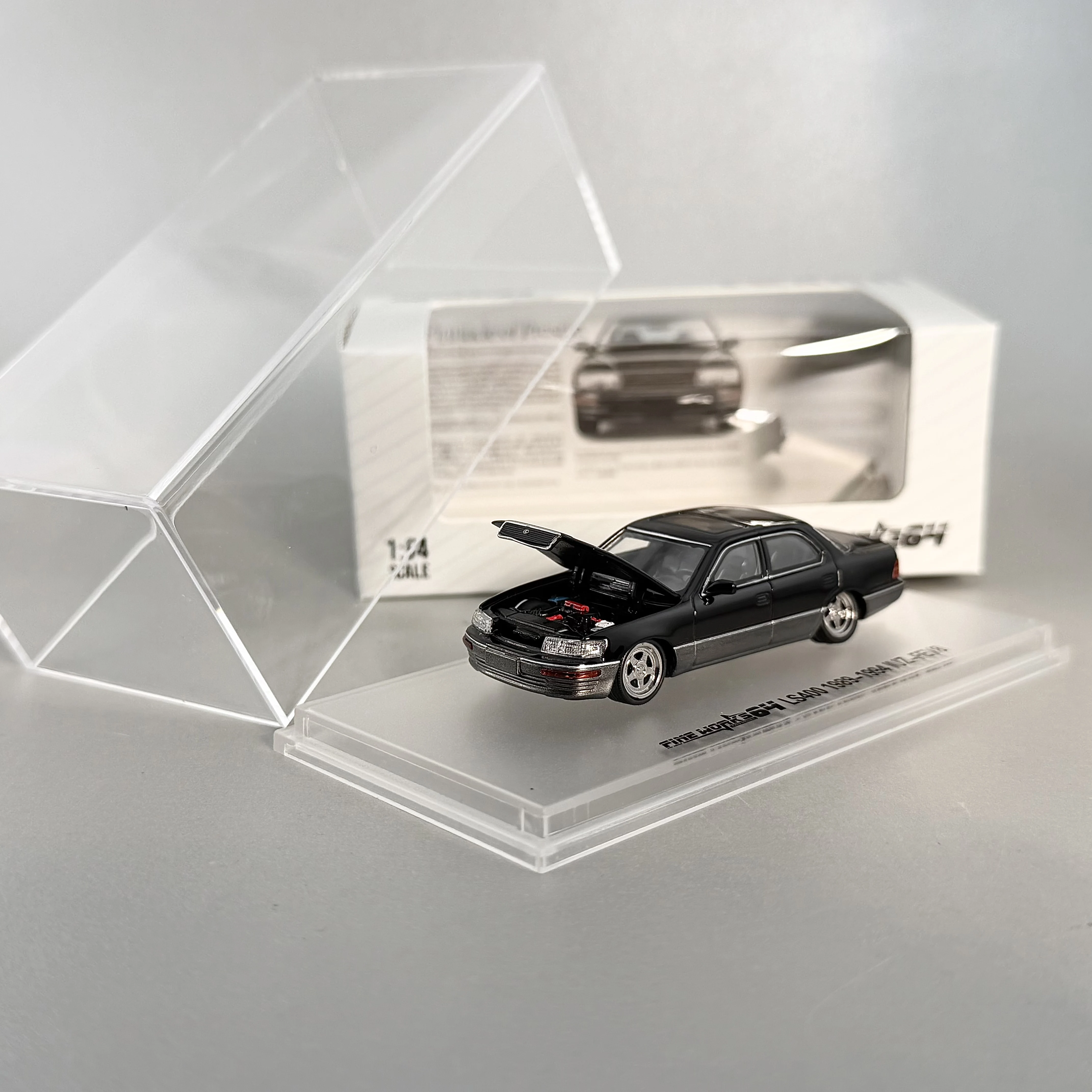 In-stock FW 1:64 fine works64 Lexus LS400 XF10 UCF10 alloy open