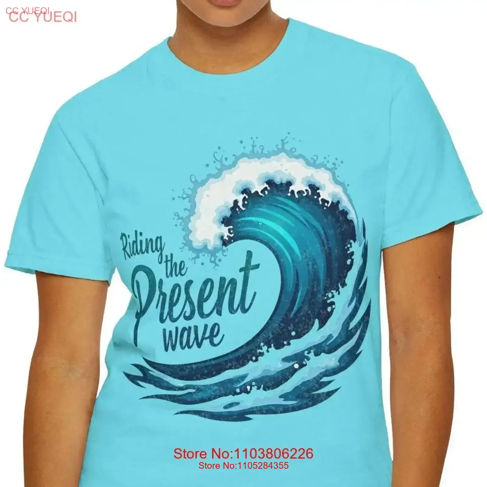 T-shirt Ocean Wave Mindfulness, Riding the Present Meditation Beach Vibes Zen, vêtements vintage lavés, doux, unisexes, de créateur