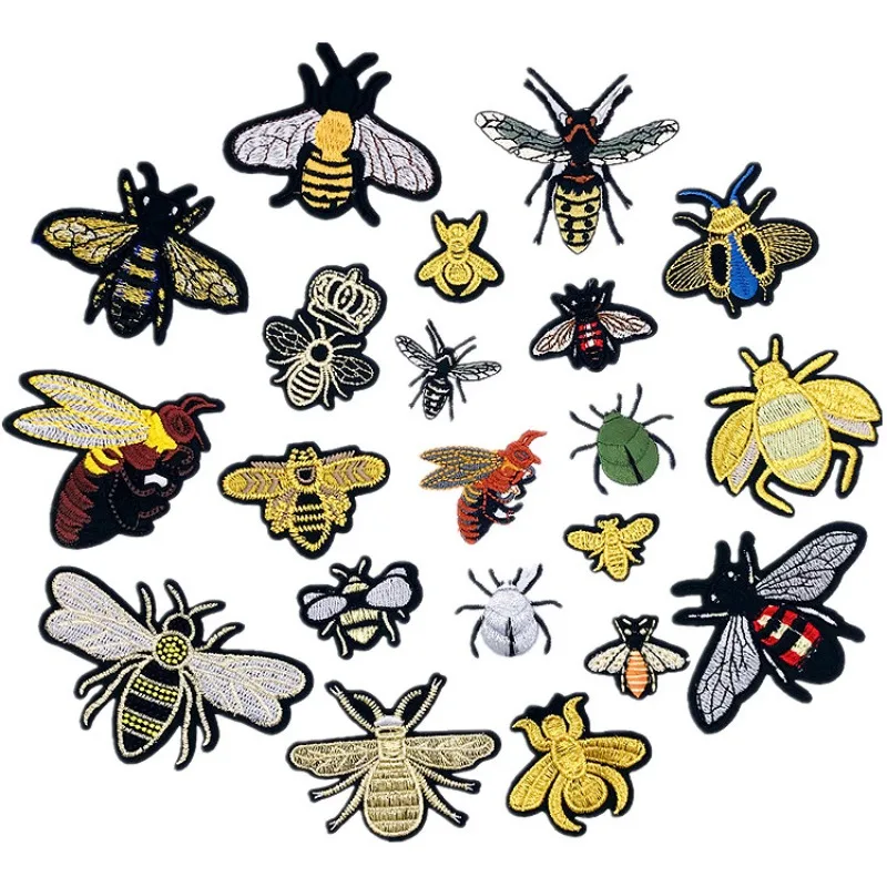 

Little Bee Bumblebee Iron On Embroidery Patch Insectfor Sew On Patches for DIY Clothes Jeans Shoes Bags Coats T-shirt Hat