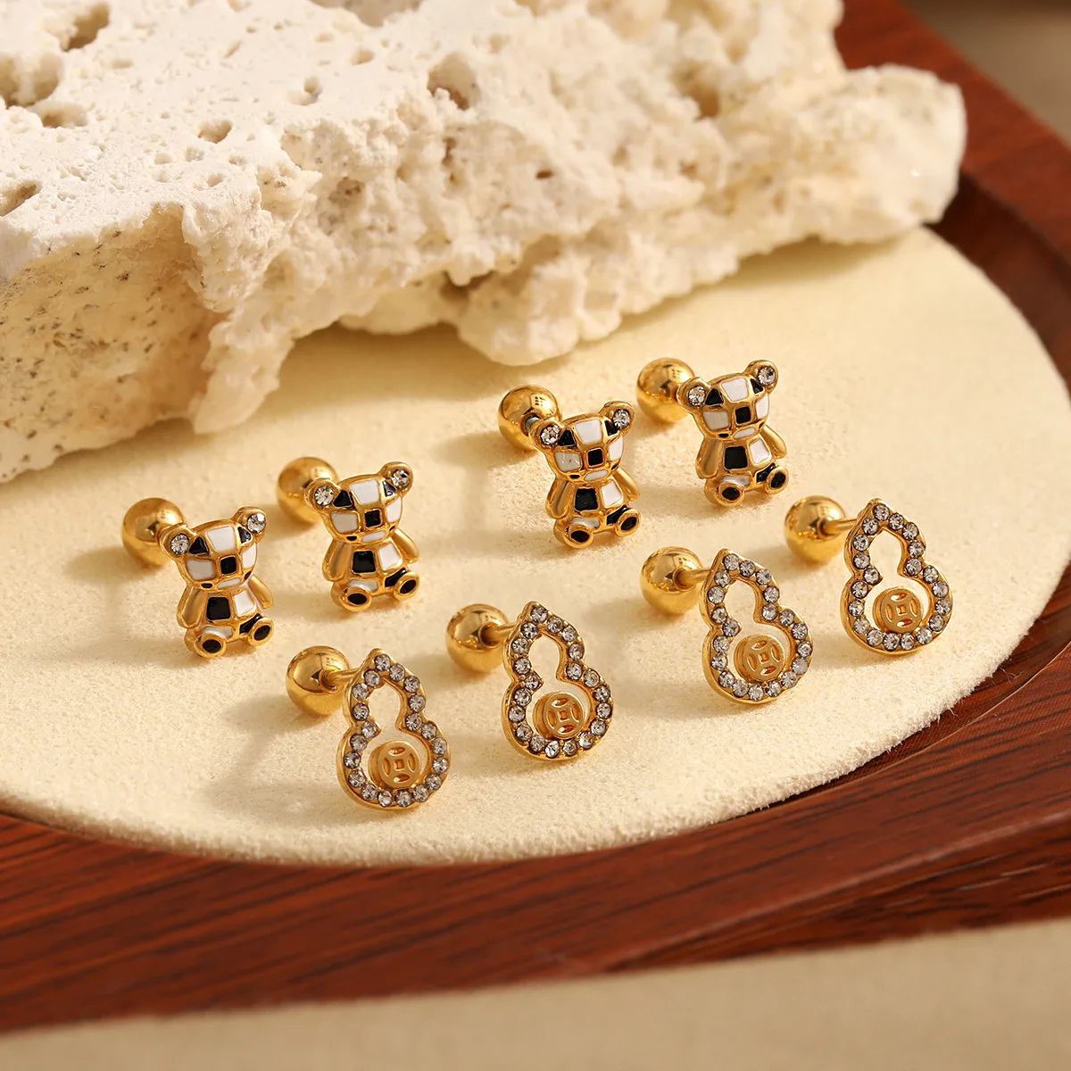 

Серьги-подвески из нержавеющей стали с позолотой 18K, цирконами и эмалью в форме тыквы, с медведем и фианитами, гипоаллергенные, для женщин, подарок