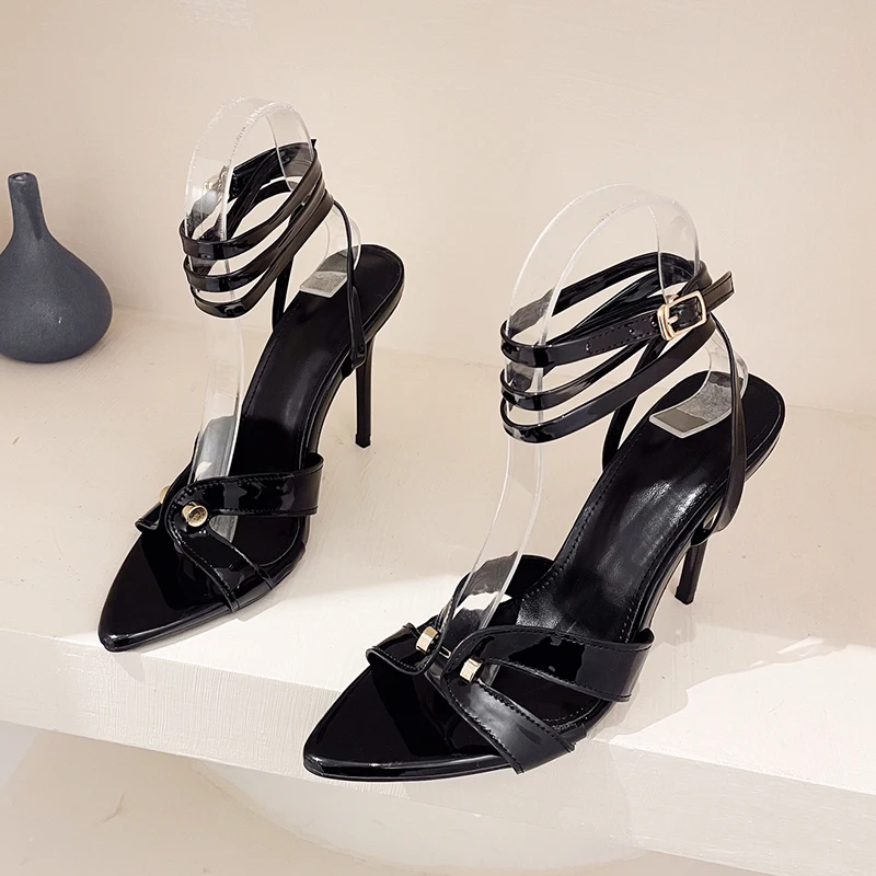 Kcenid-Sandales à talons fins pour femmes, sexy, décoration en métal, bande étroite, croisées, talons hauts d'été, sangle de rinçage, chaussures de mariage