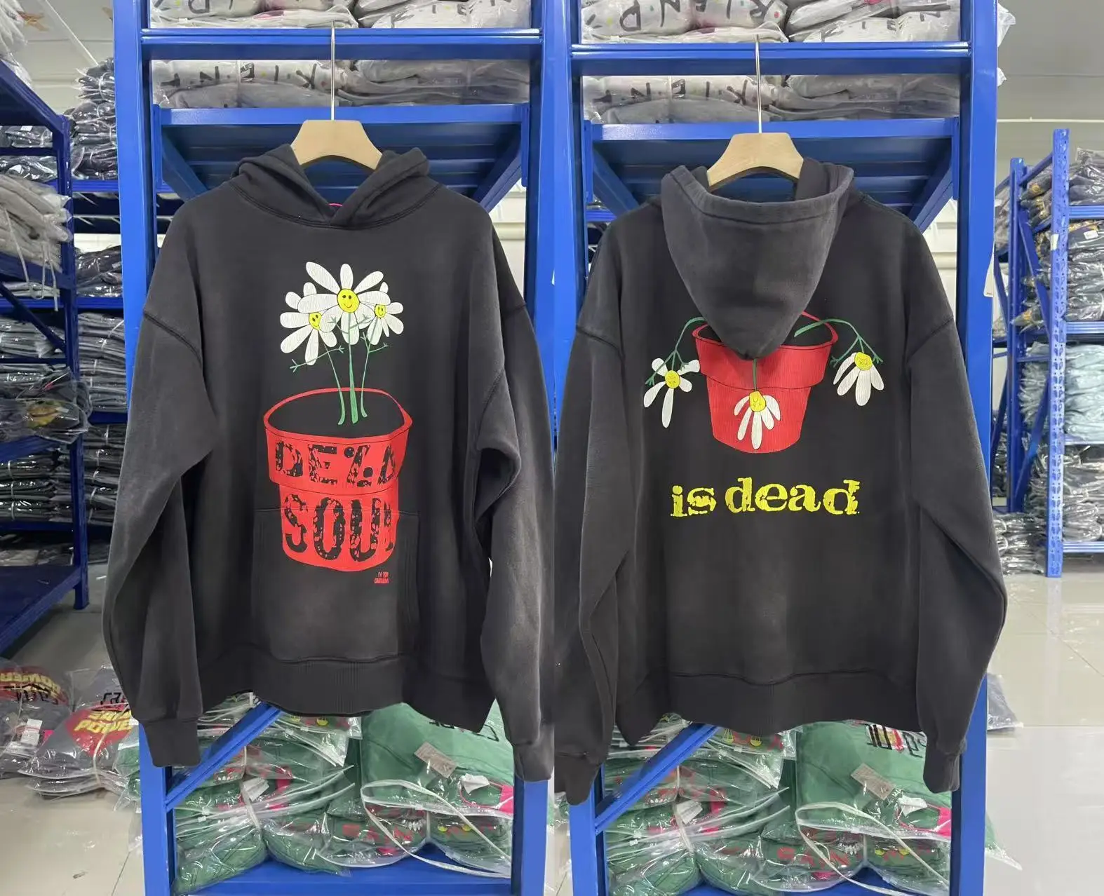 

Модный свитшот-худи SAINT High Street Trendy Brands из 100% хлопка, винтажный, с эффектом потертости, для мужчин и женщин.