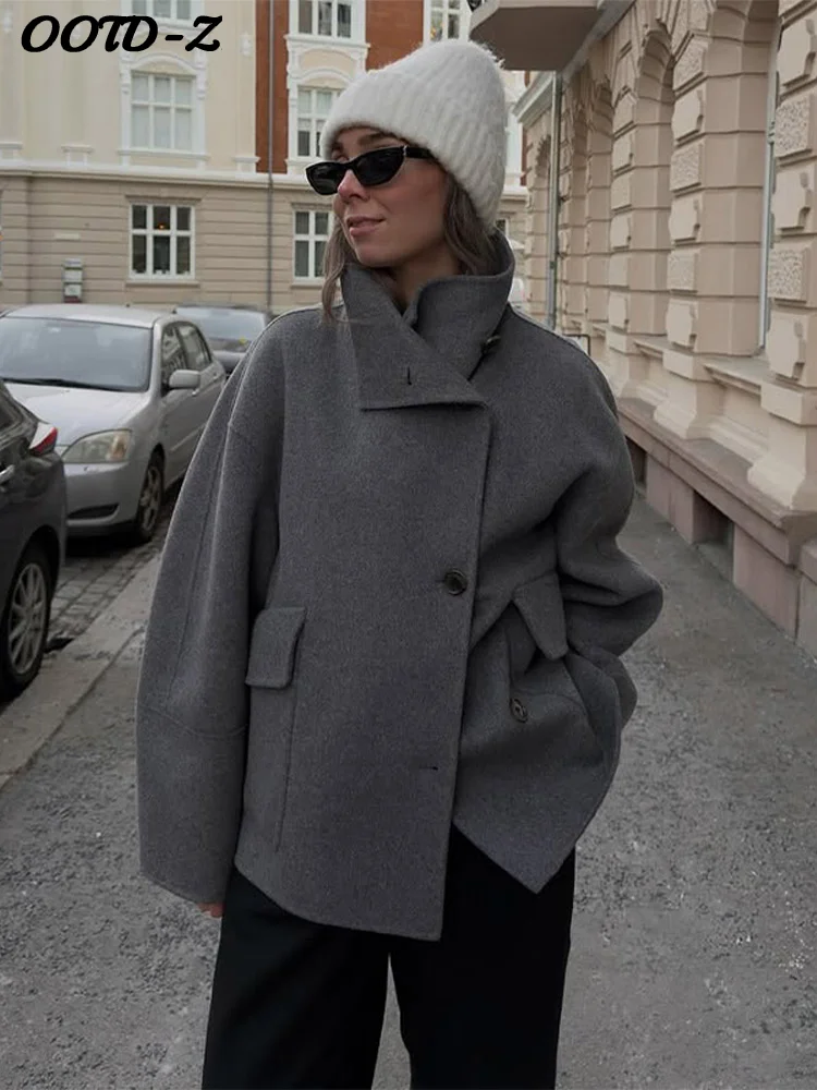 سيدة 2025 الخريف الشتاء ملابس خارجية موضة الوقوف طوق الصوف مزيج سترة للنساء عادية زر الجبهة جيب معطف المتضخم