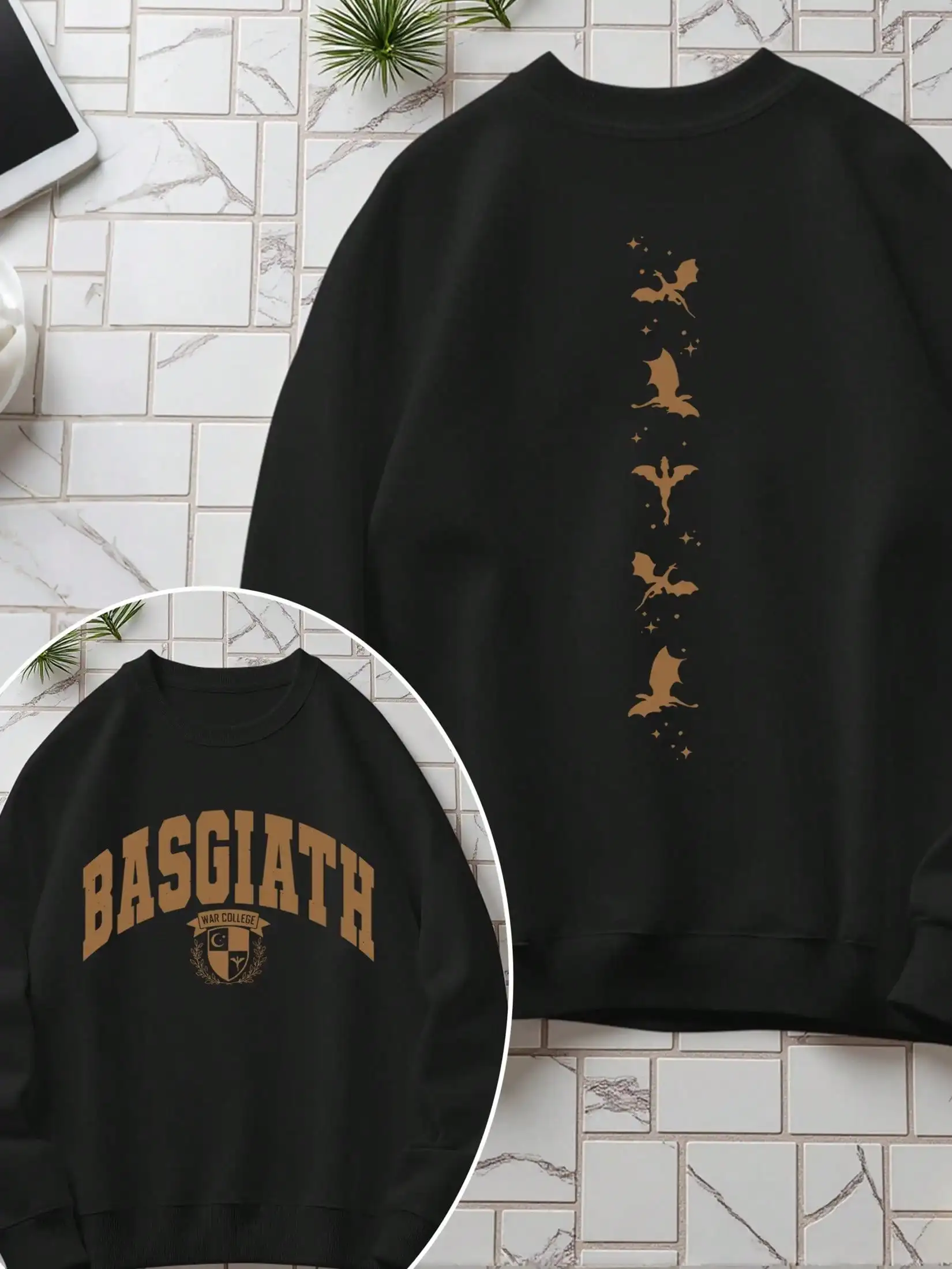 

Черный оверсайз свитшот с принтом золотого дракона - свободный крой, длинный рукав, трикотажная ткань