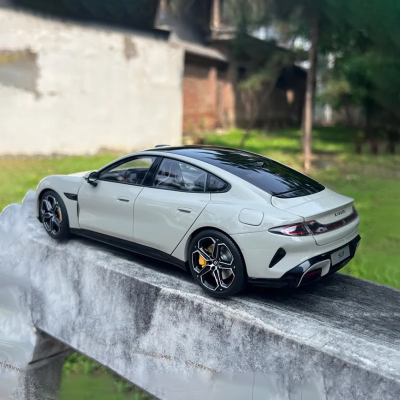 Diecast 1:18 Scale Xiaomi SU7 Alloy Car Model Finished Product Simulation Toy Collection Gift Static Model Display