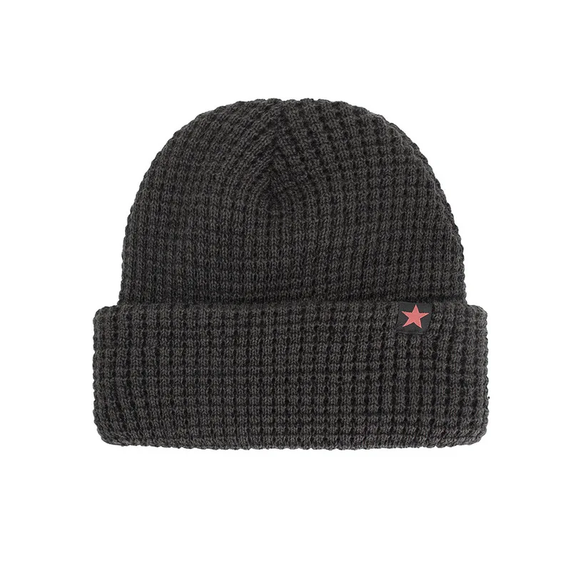 Zhongmei's new autumn and winter fleece-lined dual-use red five-star pullover knitted beanie
