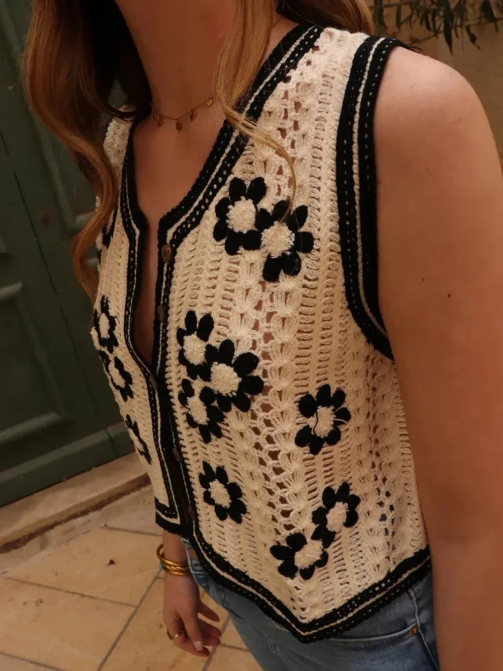 Sheer Crochet Top Embroidery Lace Blouse Cardigan Sleeveless Open-knit Crop Tops for Women Spring Summer Boho Vacation Outfit