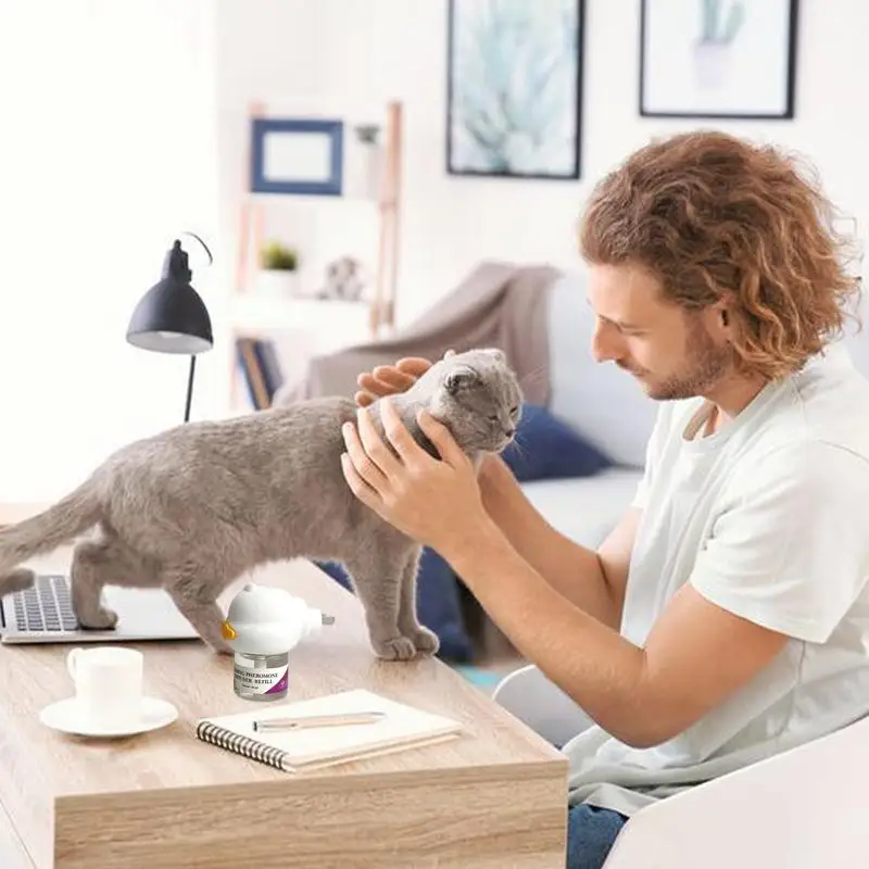 Cat Pheromones Calming Diffuser Cat Pheromones Diffuser Start Kit Plug-In 30-Day Refill Calming Spray For Calm Relaxing Home