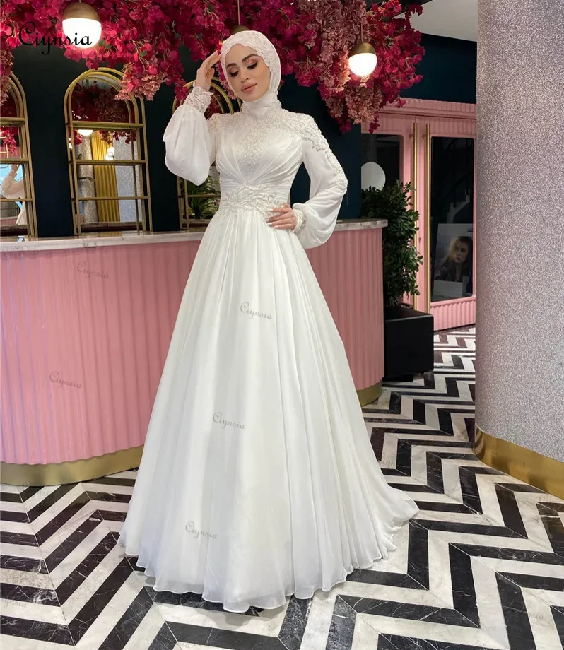 Ciynsia Arabic Dubai Ivory Hijab Wedding Dresses For Woman Muslim High Neck Bridal Dress Long Sleeves Lace Robes De Mariée 2025