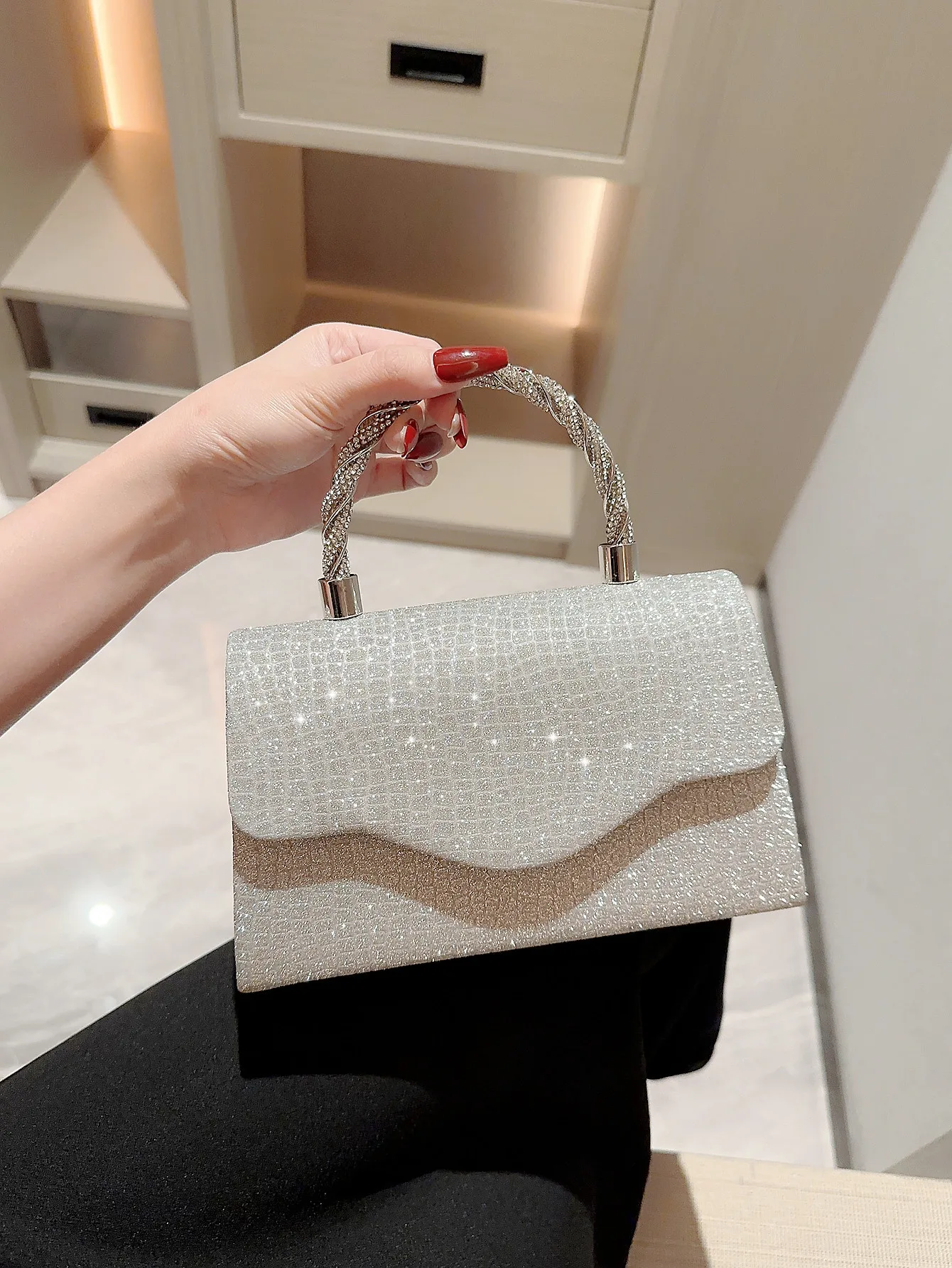 

New Water Diamond Dinner Bag Women's Handbag Sparkling Handbag KTV Princess Bag Dress Bag Women