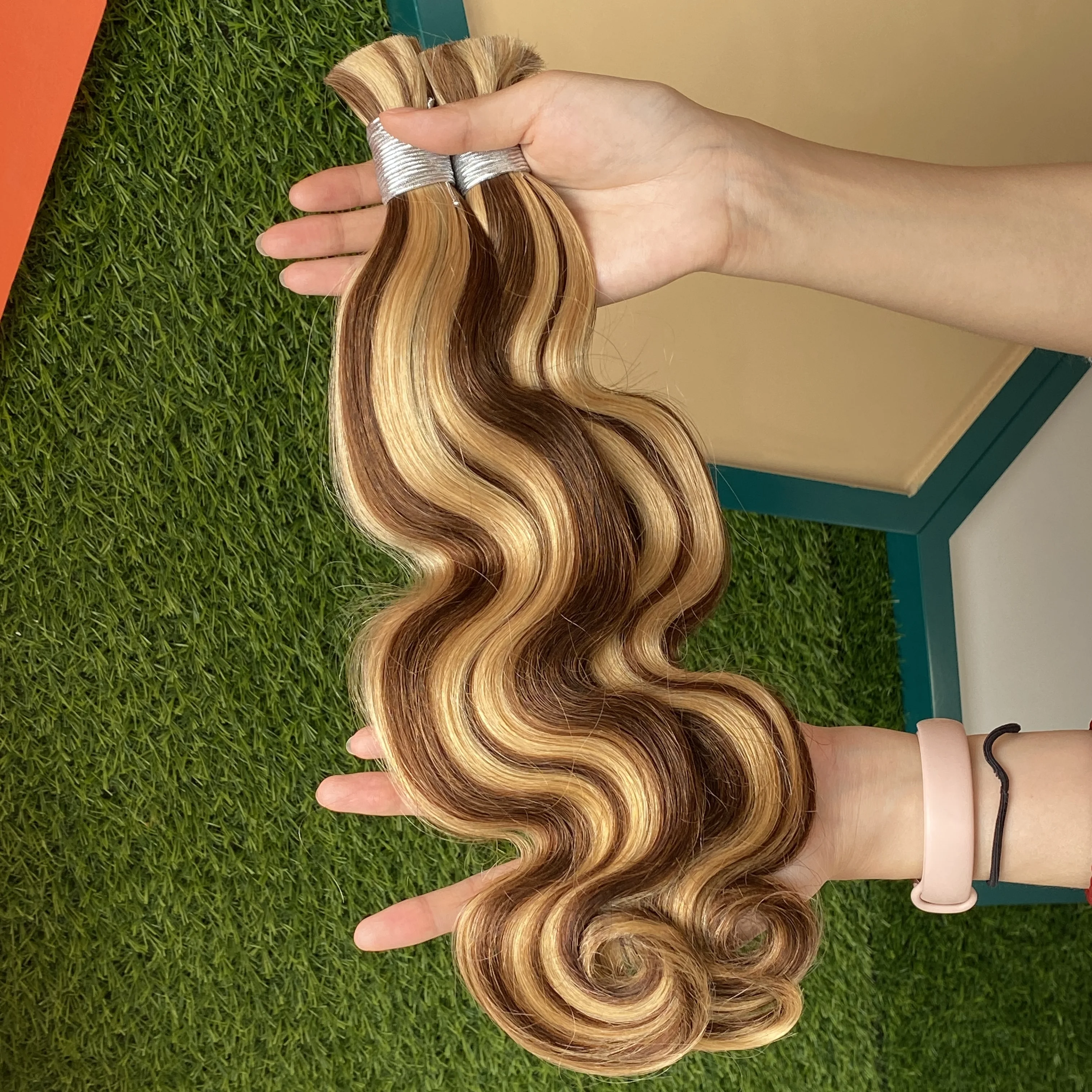 Extensões de Cabelo Humano em Ondas Coloridas P4/27 para Volume