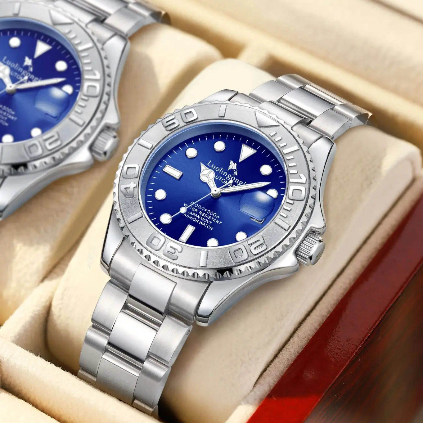 

High-End Business Men's Mechanical Watch, Yacht Series, High-End Luxury, Fashionable, Casual, Versatile, Stylish and Handsome Men's Watch, Fully Automatic Mechanical Watch, Skeleton Design, Stainless Steel Strap, the First Choice for Gift-Giving, Brand-Na