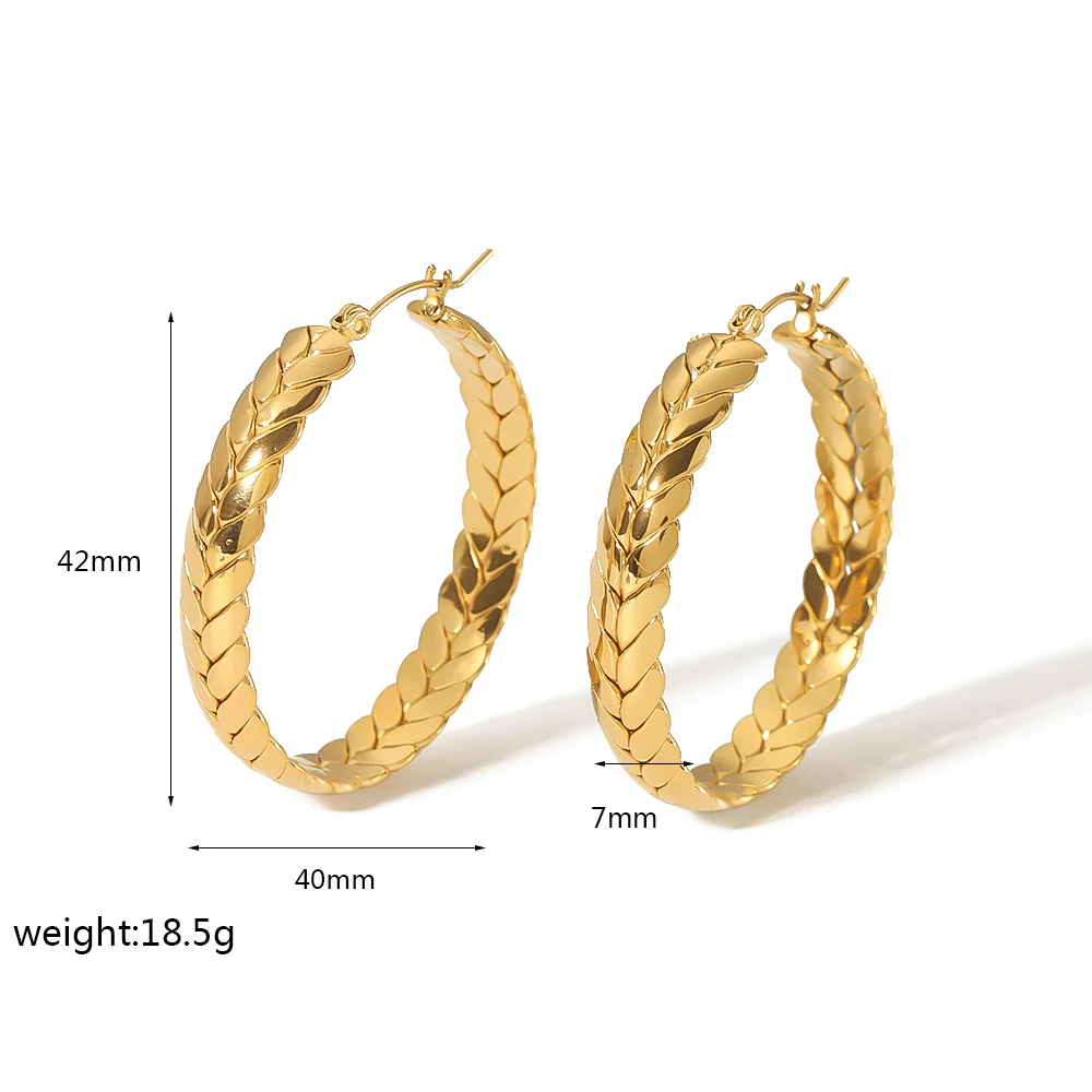 Beliebtes Design Geometrisch Strukturierte Runde Chunky Creolen 18k Vergoldet 316L Edelstahl Weizen-Creolen – Detail 8