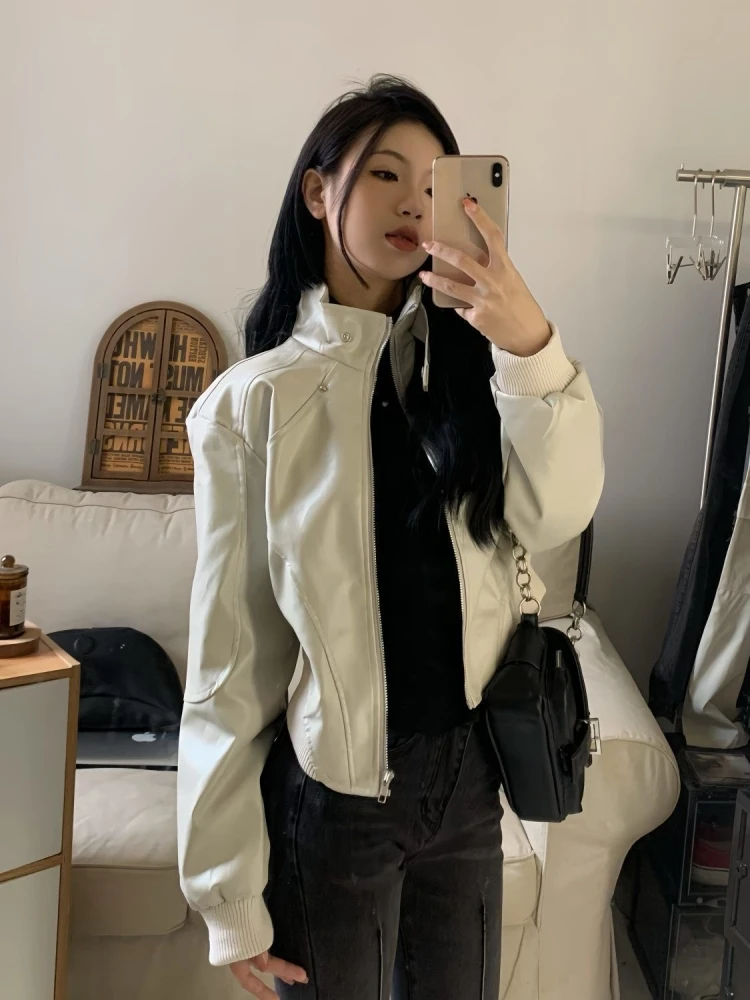 Chaqueta de Cuero Estilo Retro Picante con Estampado de Dopna, Chaqueta Corta para Mujer, Primavera-Otoño, Diseño Versátil...