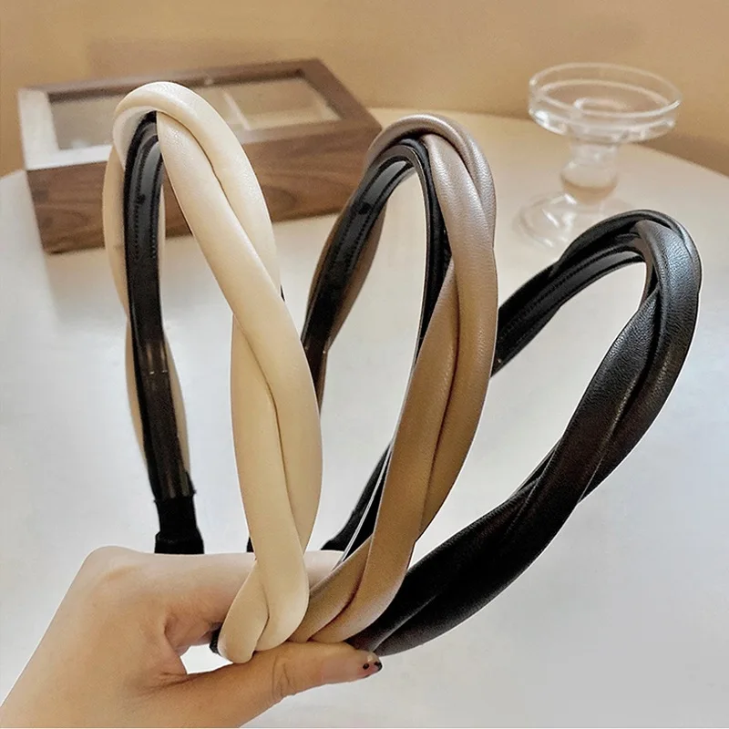 1pcs/3pcs PU fabricTwisted Rope Texture sponge-filled thickened toothed non-slip hairband