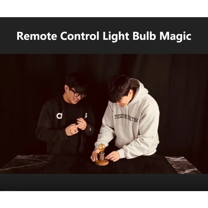 

Беспроводное подключение, пульт дистанционного управления, лампочка Magic Connexion, трюк крупным планом, сценические иллюзии, трюк, ментализм, реквизит