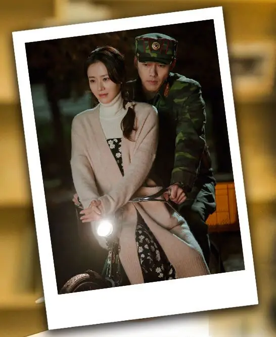 

Crash Landing on You Hyun Bin Hyeon Tae Pyung Kim Ye-jin Son Drama Stills Photo Mini Card Wallet Lomo Card Fans Collection Gift