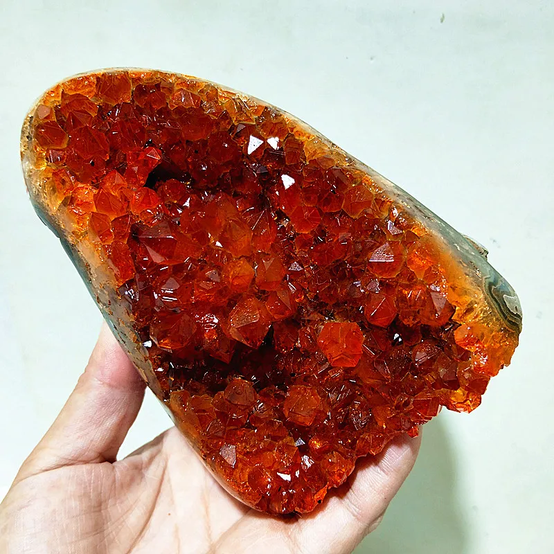 Natural Stone Citrine Crystal Geode Quartz Mineral Specimen Witchcraft Energy Feng Shui Crystal Home Room Decoration