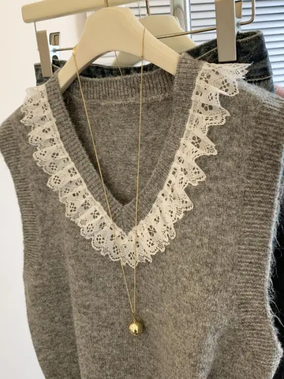 2025 Autumn and Winter Elegant New Fashion Casual Vacation V-Neck Woolen Vest Sweater Pullover Tops Women's Clothing