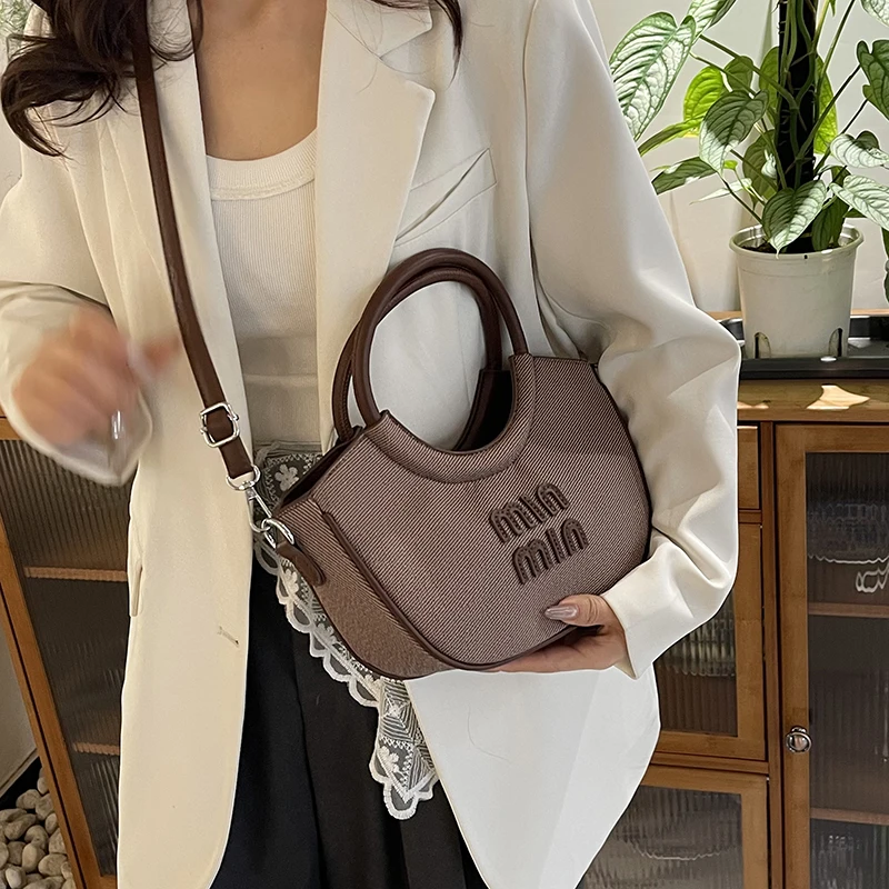 

Versatile Designer Tote Bag For Ladies - Soft Leather Crossbody Handbag With Adjustable Shoulder Strap & Lining