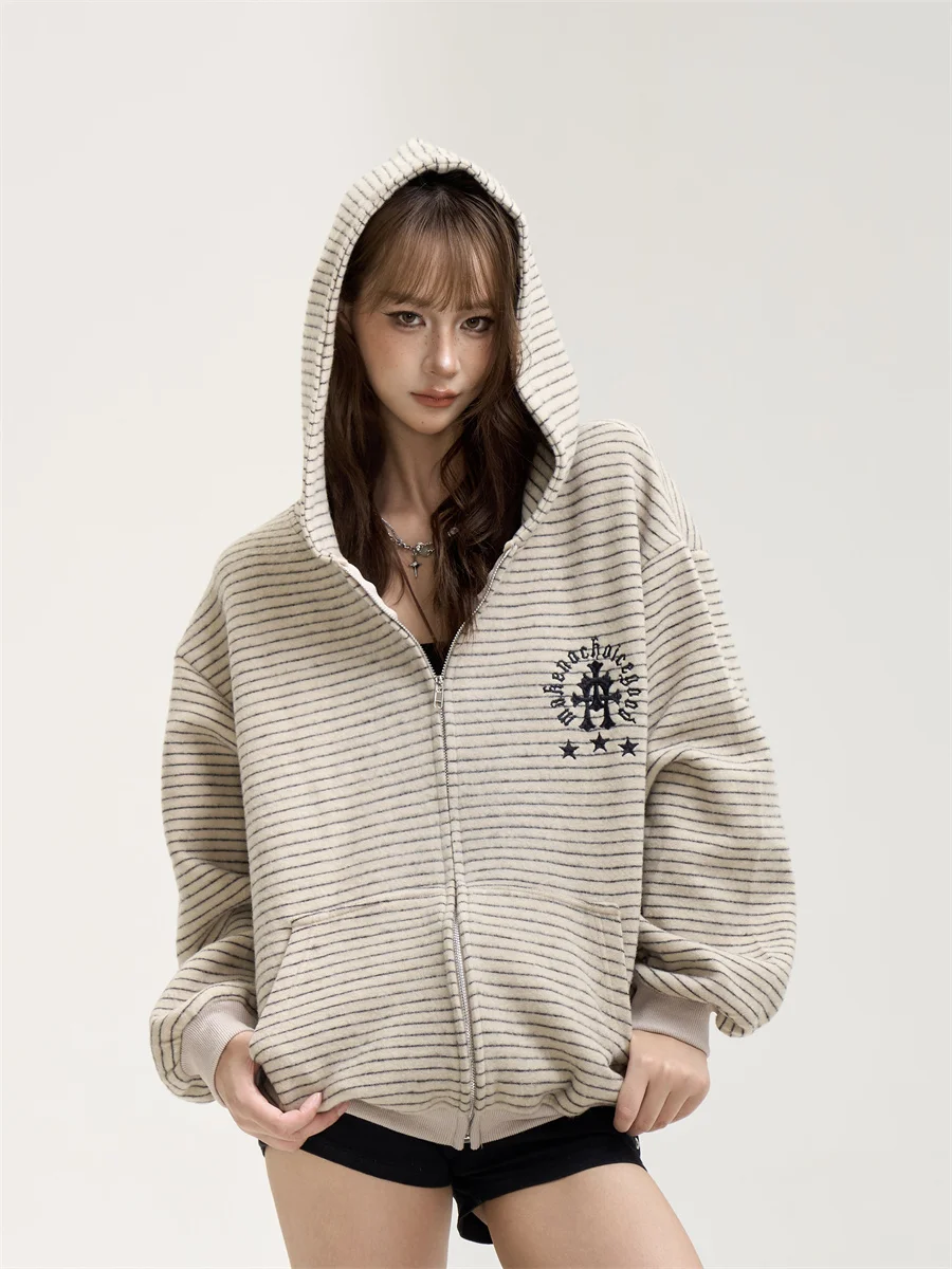 

Ретро-кардиган с вышивкой в американском стиле, шерстяной, с полосками, свободного кроя, повседневная верхняя одежда для пар, модный свитшот