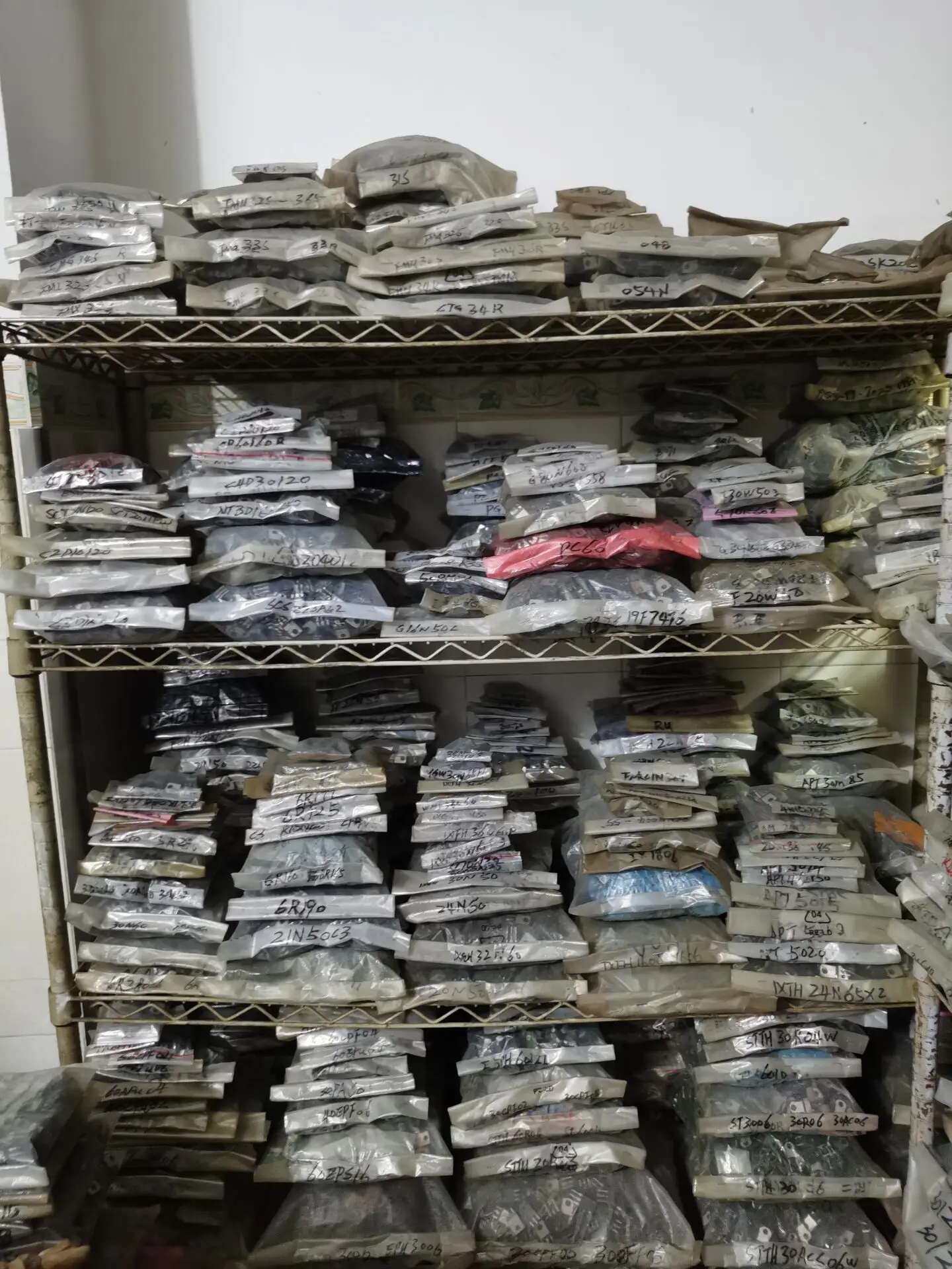 Démontage d'origine utilisé, C2M0080120, 5 pièces, en stock