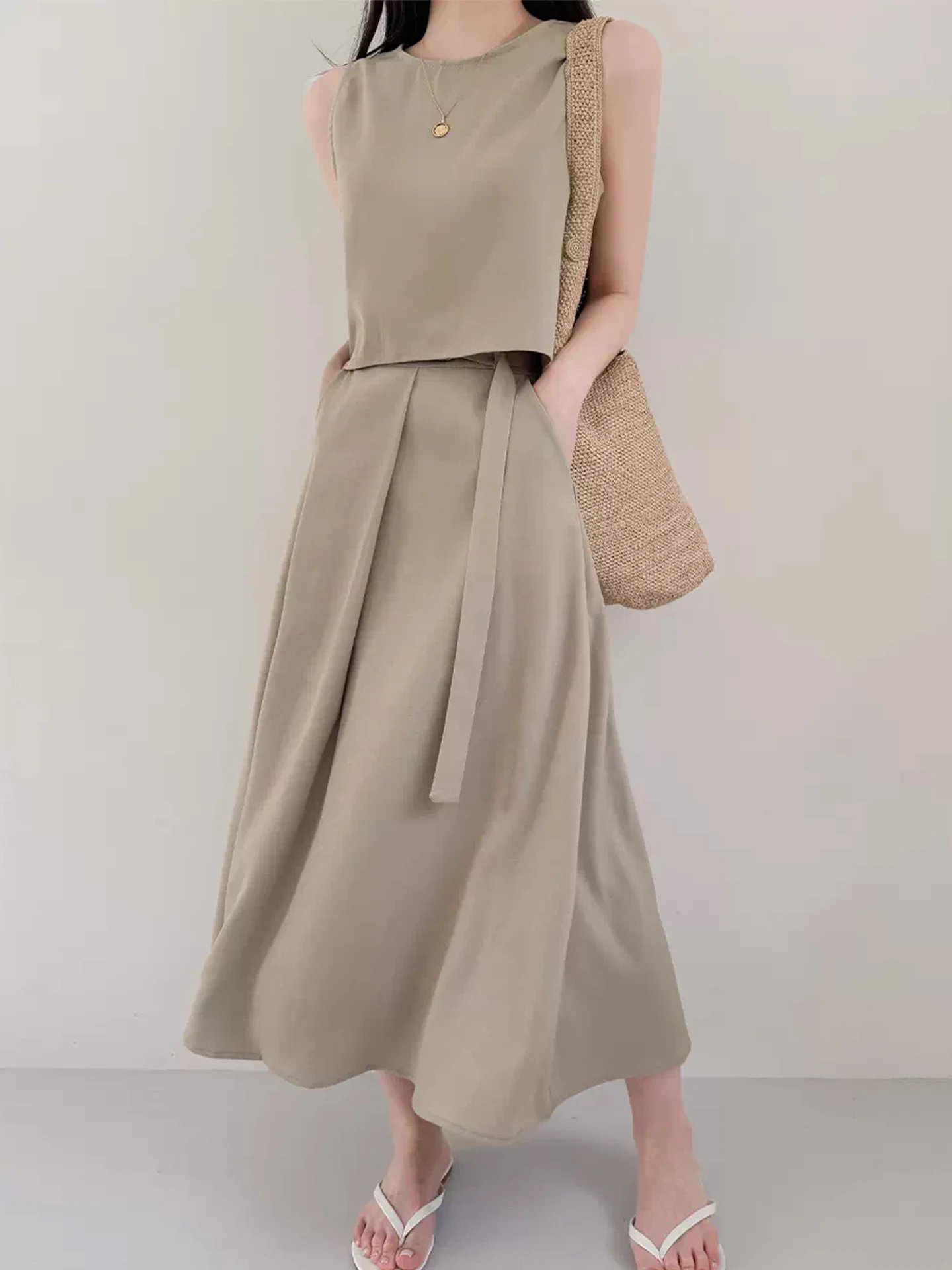 

Fashionable High Waist Midi Skirt And Sleeveless round Neck Top Women's Summer New Style Two-Piece Set Elegant Commute Style