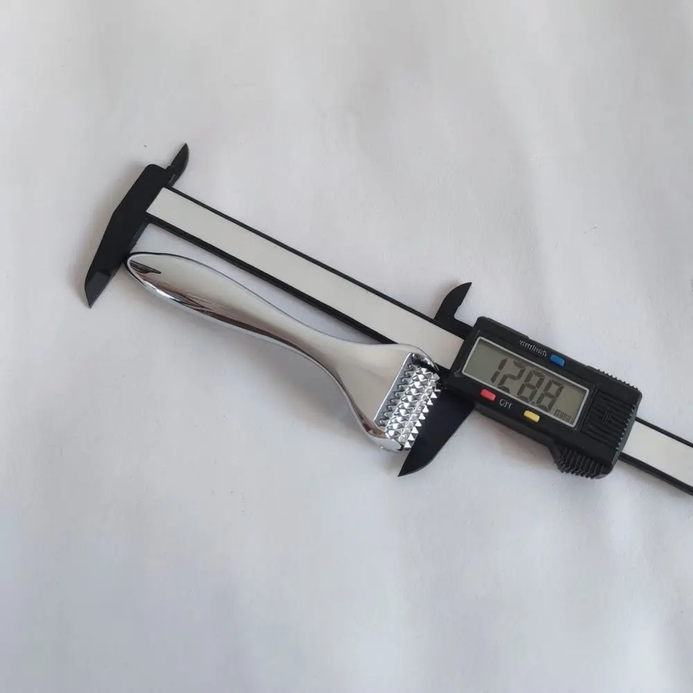 Manual V Shape Face Roller Massager Metal Lifting Beauty Tool For Facial Slimming Skin Care Tightening Equipment view 5