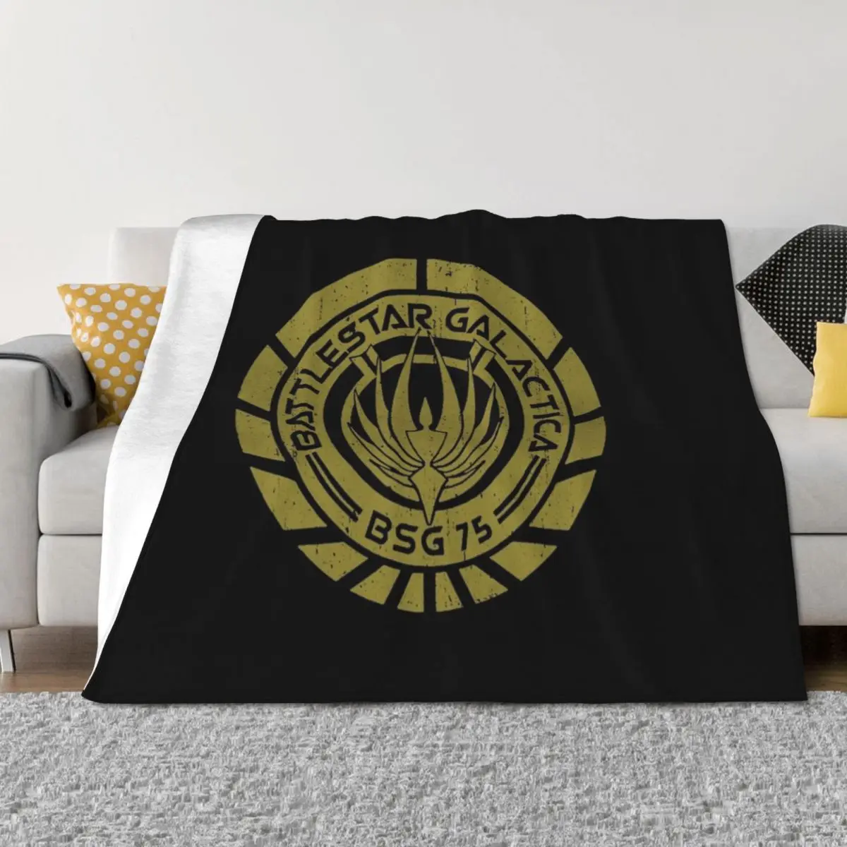 

Battlestar Galactica Crest Throw Blanket Sleeping Bag Blankets Sofas Of Decoration Furrys Kid'S Blankets