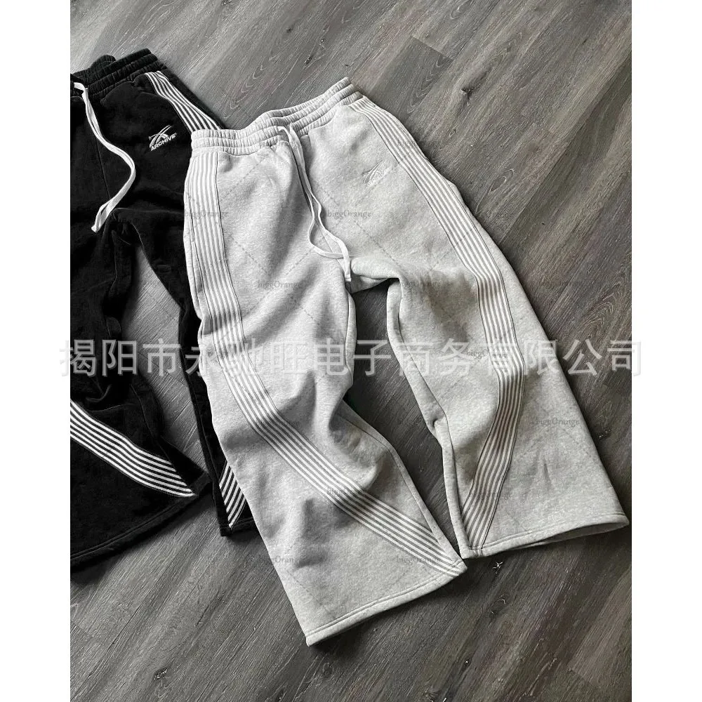 Casual Grey Embroidered Trousers Y2k Running Lace Chandelier Trousers Functional Tactics Camouflage for Men and Women