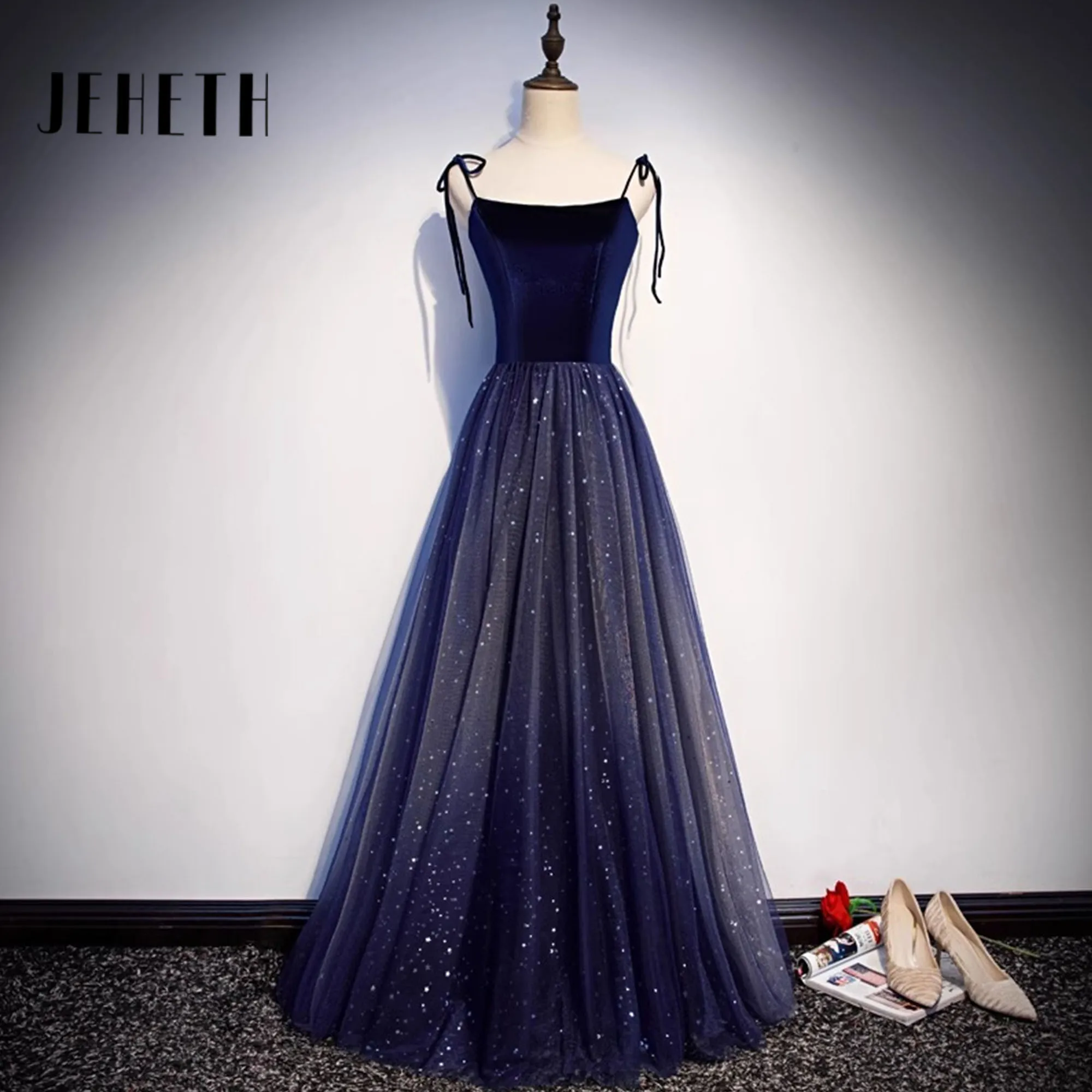 

JEHETH A-Line Sequins Tulle Evening Dress Bling Bling Elegant Women's Ball Gowns Spaghetti Straps Floor Length Cocktail Dresses