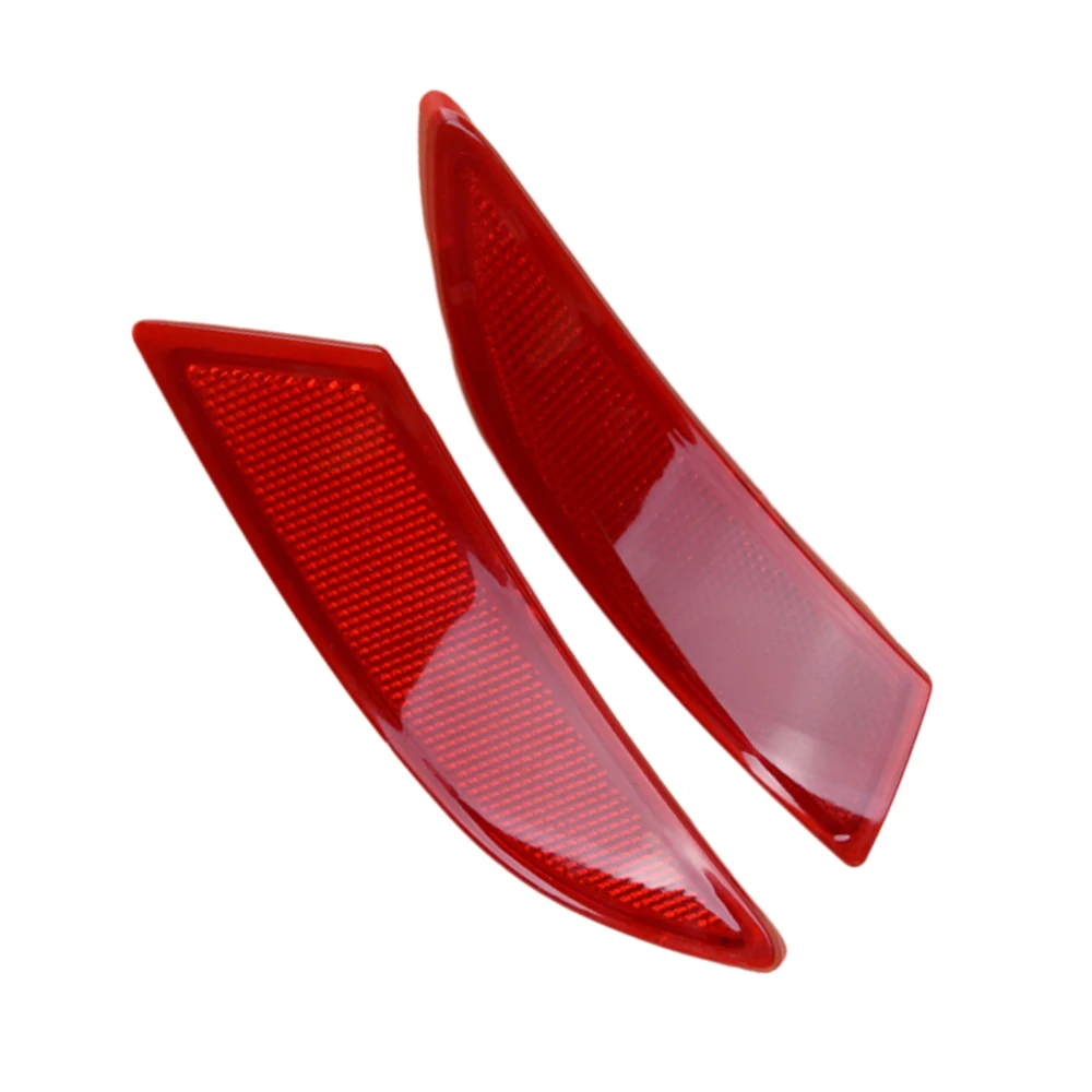 1 زوج من عاكسات ABS حمراء اليسار واليمين المصد الخلفي عاكس BM51515BOAE BM51515BOAE لفورد فوكس 2012 2013 2014 2015