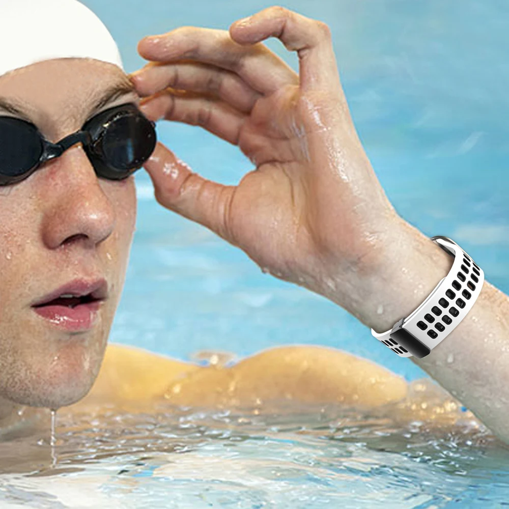 Strap For Apple Watch Ultra 2 band 49mm 45mm 44mm 41mm 40mm 38mm 45 44 41 40 MM Silicone Bracelet iWatch series 9 SE 8 7 6 5 4 3